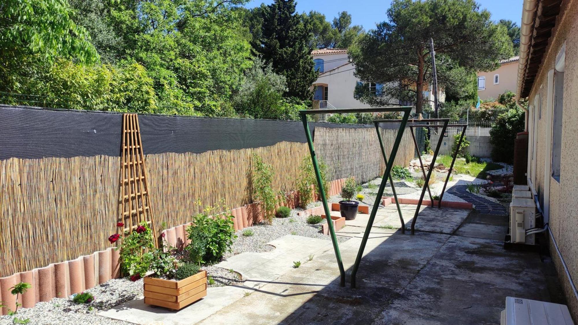 Le Jardin Des Rocailles - Villa 4 Chambres Climatisee Avec Piscine A Deux Pas D'Avignon 阿维尼翁新城 外观 照片