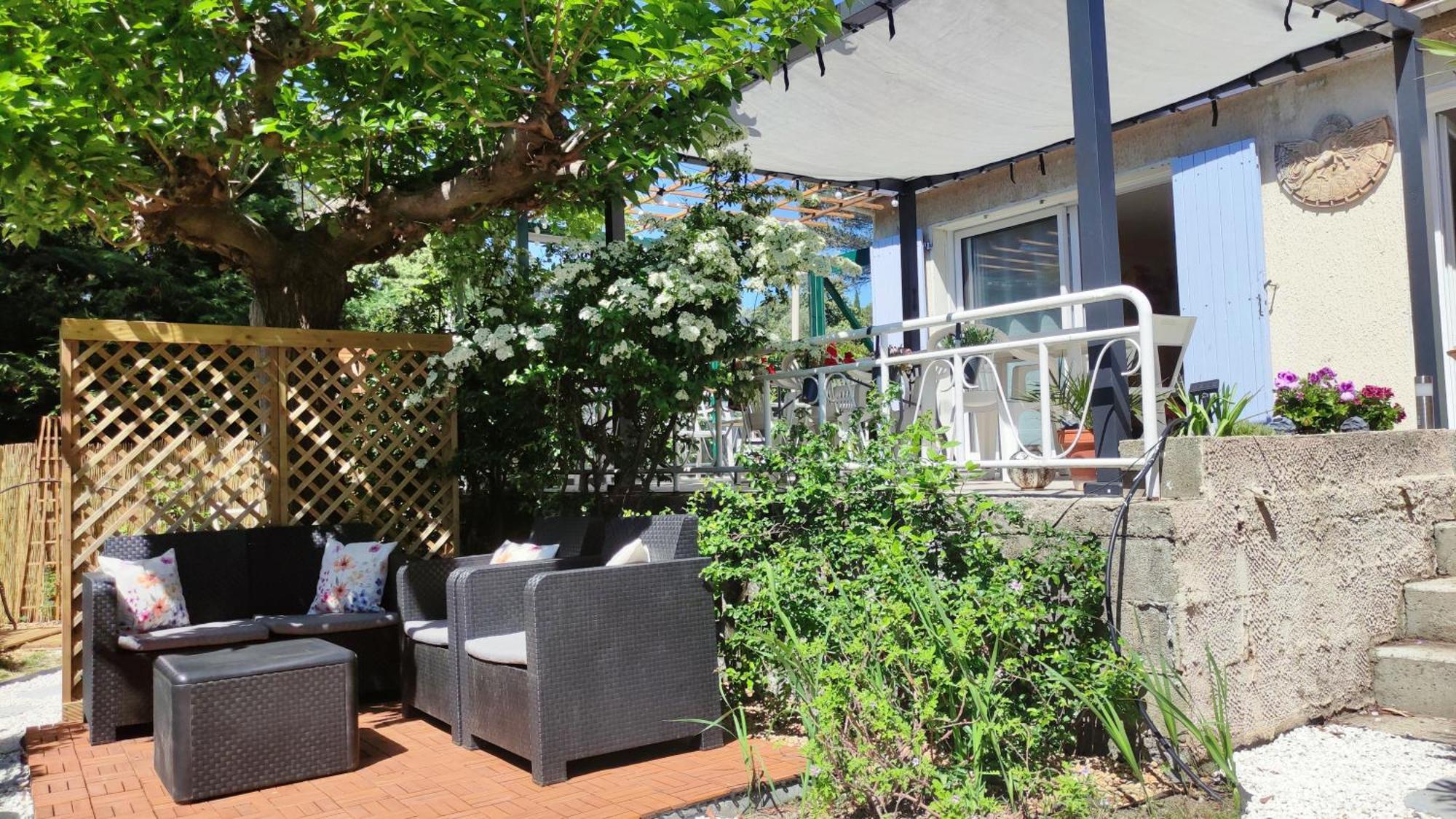 Le Jardin Des Rocailles - Villa 4 Chambres Climatisee Avec Piscine A Deux Pas D'Avignon 阿维尼翁新城 外观 照片