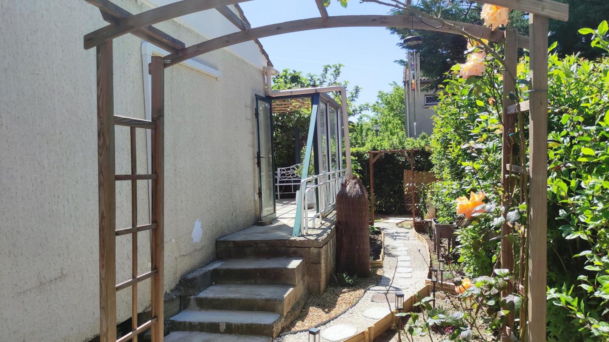 Le Jardin Des Rocailles - Villa 4 Chambres Climatisee Avec Piscine A Deux Pas D'Avignon 阿维尼翁新城 外观 照片
