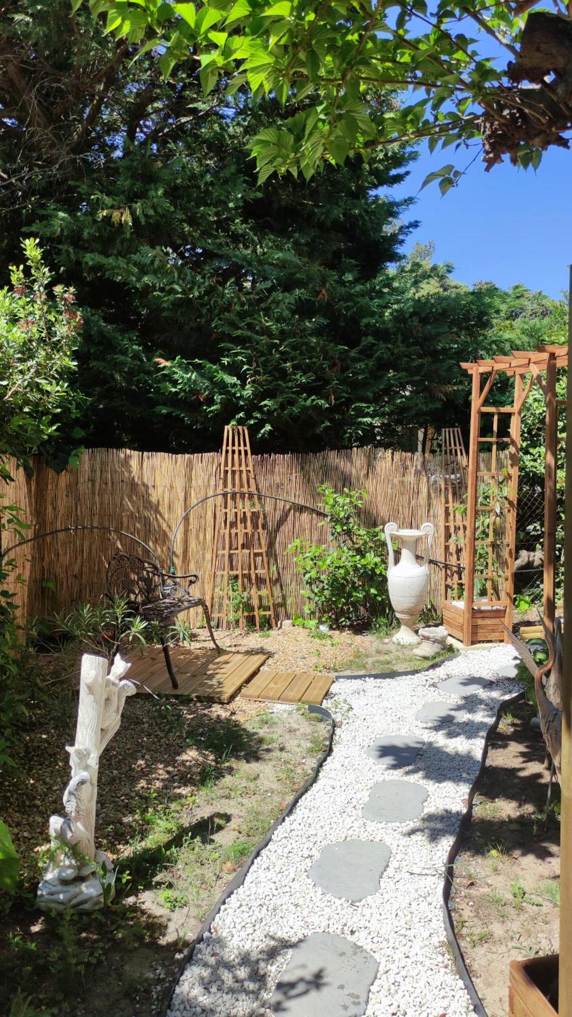 Le Jardin Des Rocailles - Villa 4 Chambres Climatisee Avec Piscine A Deux Pas D'Avignon 阿维尼翁新城 外观 照片